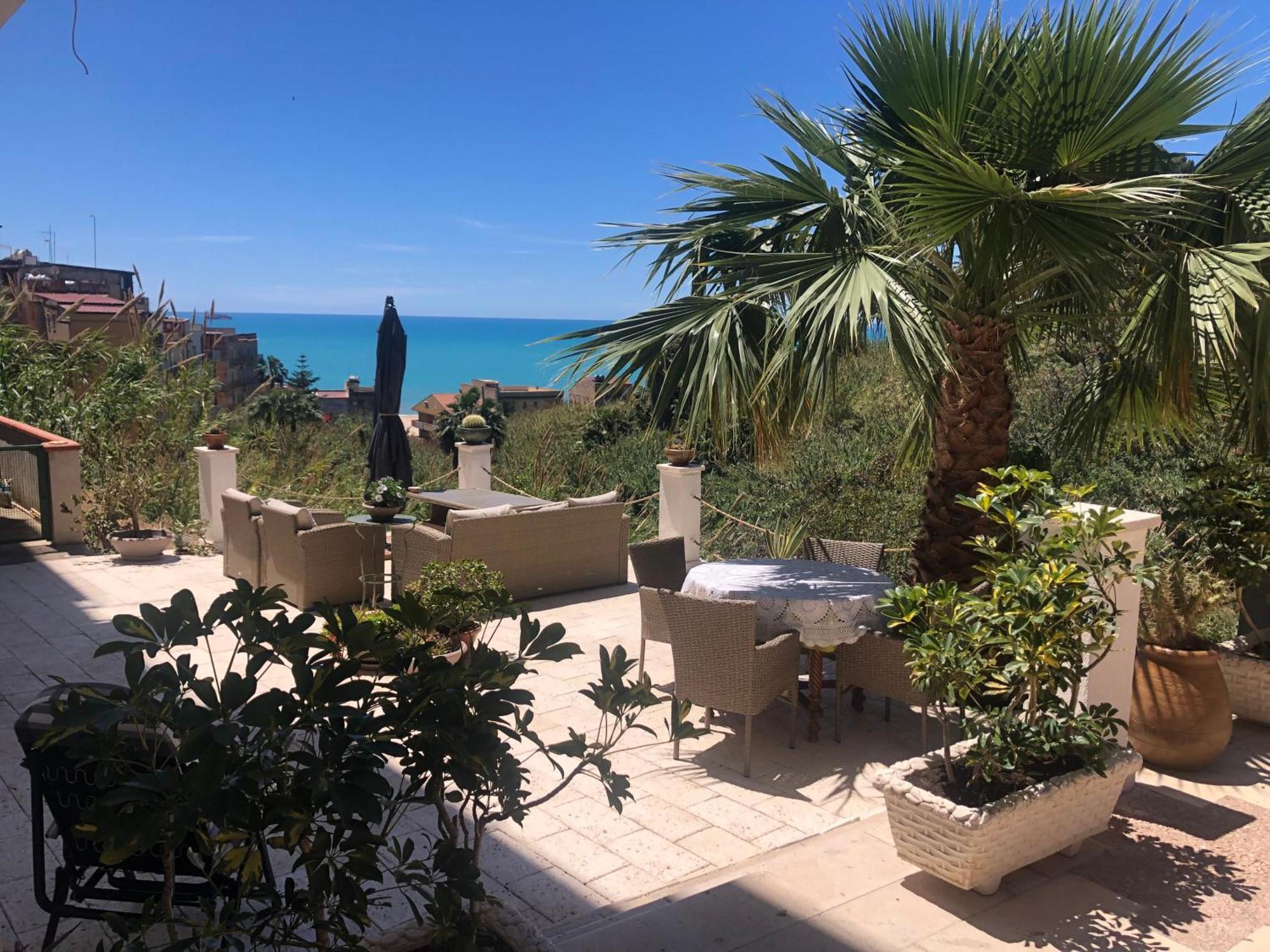 Casa Veranda Sul Mare Gela Eksteriør billede